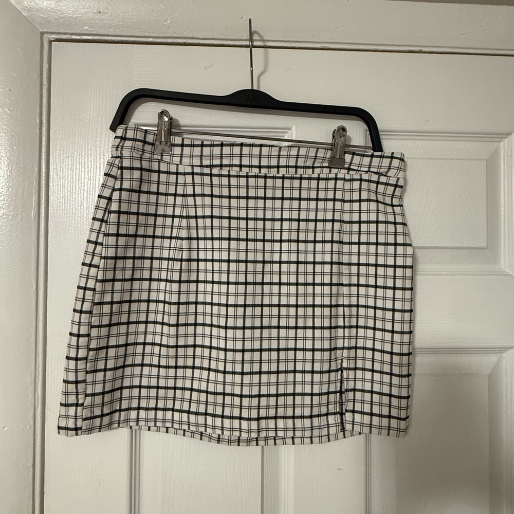 Garage Black and White Plaid Mini Skirt - Size L